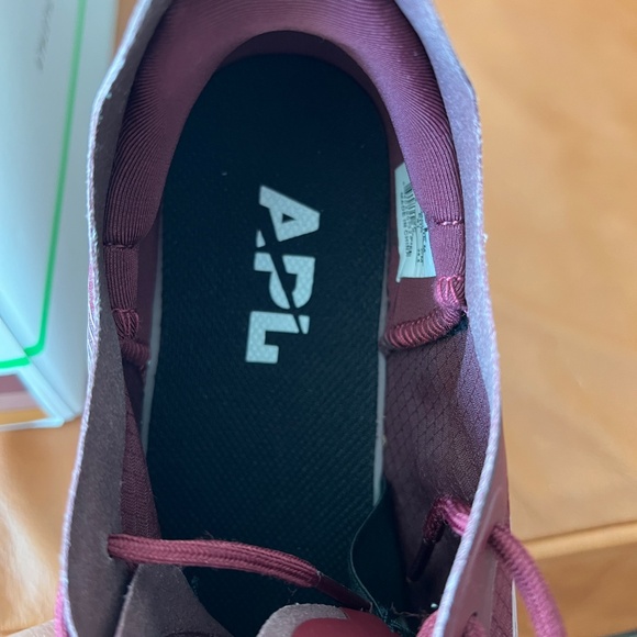 Athletic Propulsion Labs Men’s Sneaker - Picture 3 of 6